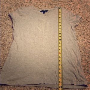 Simple grey quality shirt